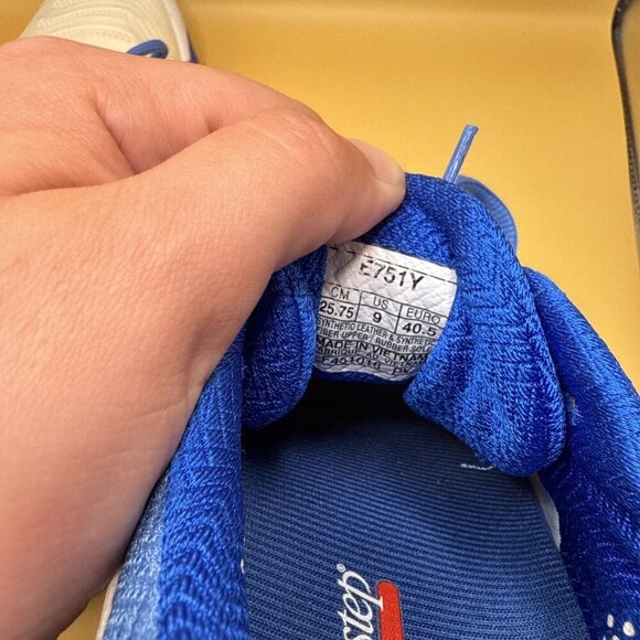 Asics Gel-Resolution 7 Women's Size 9 Tennis Shoes White Blue - Picture 10 of 12